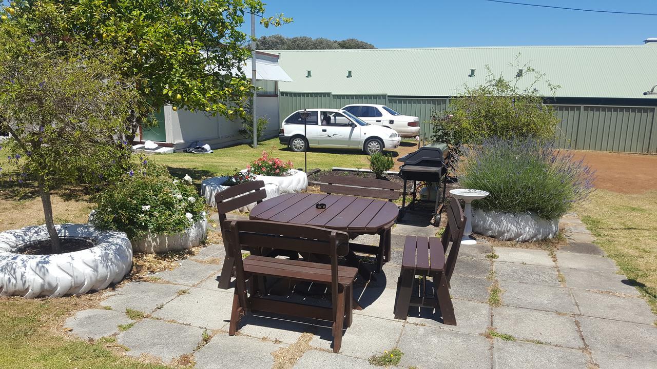Tingle All Over Budget Accommodation Walpole Buitenkant foto